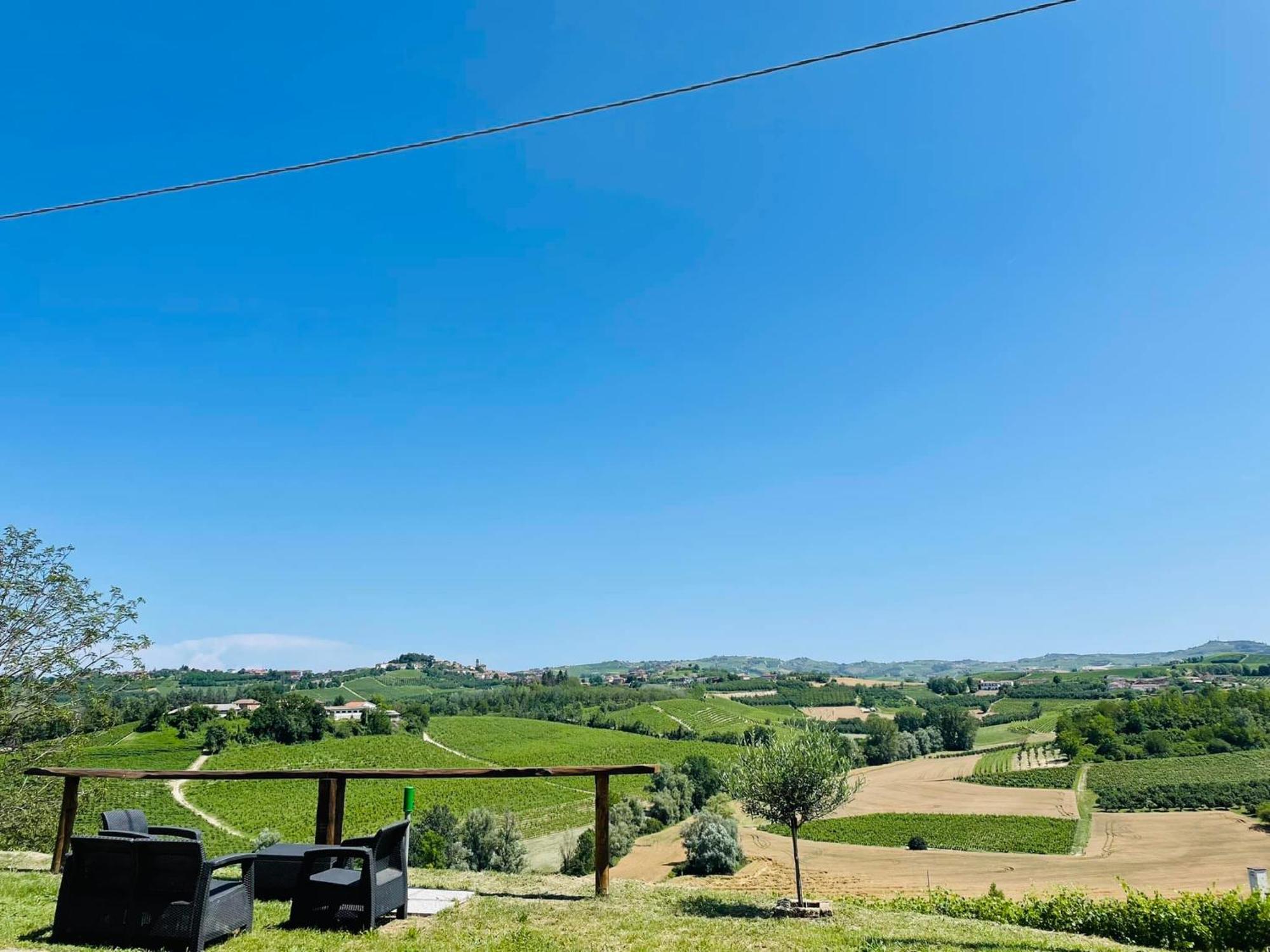 Locazione Turistica Cascina Pela Apartment Castagnole delle Lanze Ngoại thất bức ảnh